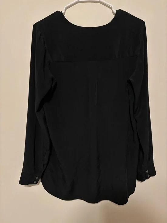 Vince Black Deep V Long Sleeve Tunic 100% Silk Size 10 - Picture 8 of 8